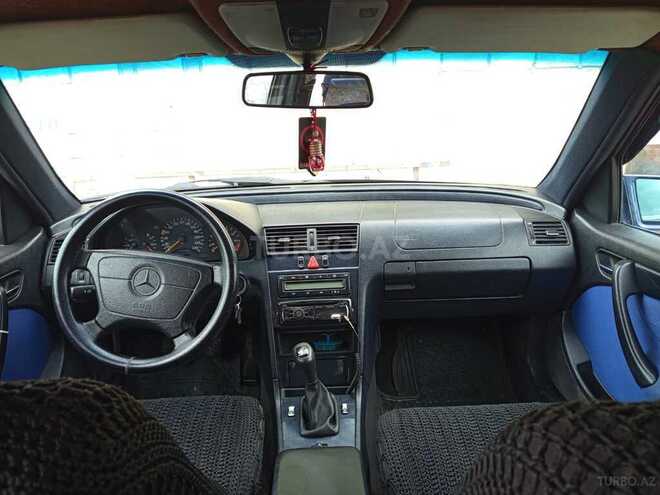 Mercedes C 180-8