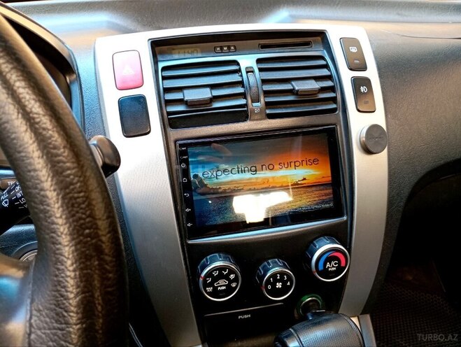 Hyundai Tucson-5