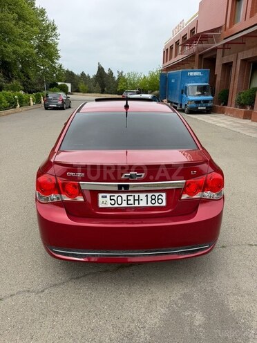 Chevrolet Cruze-6