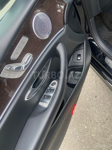 Mercedes E 300-5