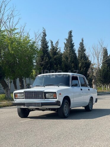 LADA (VAZ) 2107-4