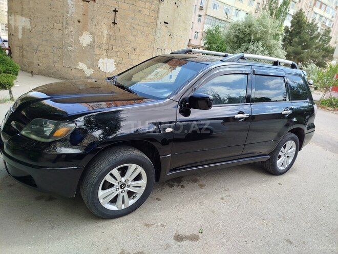 Mitsubishi Outlander-6