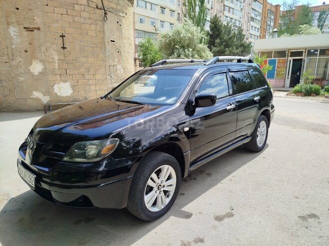 Mitsubishi Outlander-2