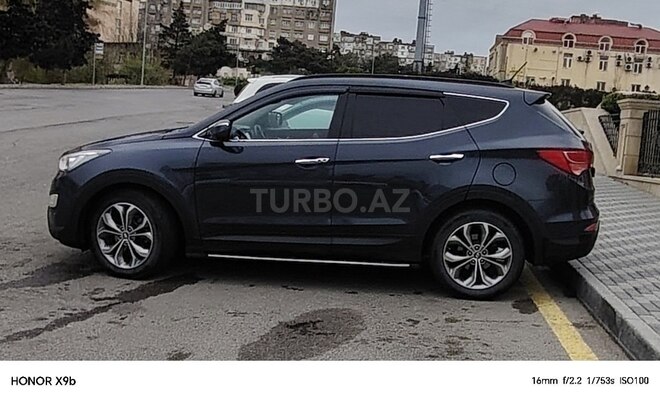 Hyundai Santa Fe-5