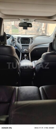 Hyundai Santa Fe-8
