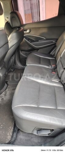 Hyundai Santa Fe-11