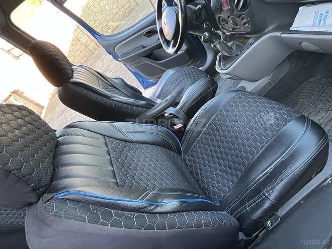 Fiat Doblo-5