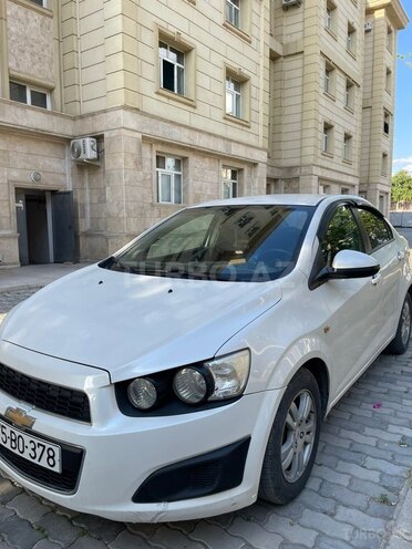 Chevrolet Aveo-4