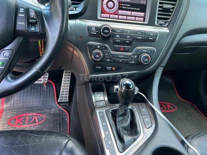Kia Optima-13