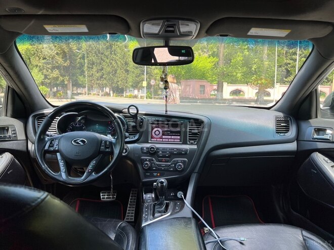 Kia Optima-12