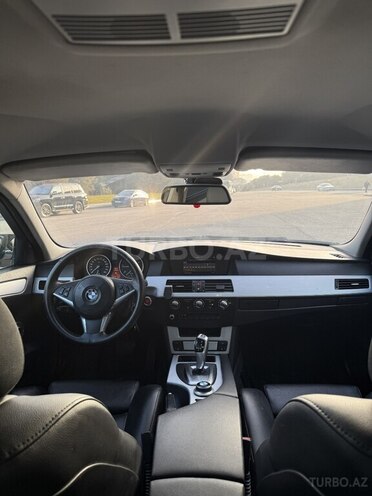 BMW 520-9