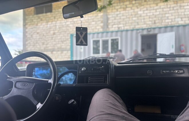LADA (VAZ) 2107-4