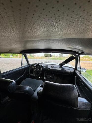 LADA (VAZ) 2106-5