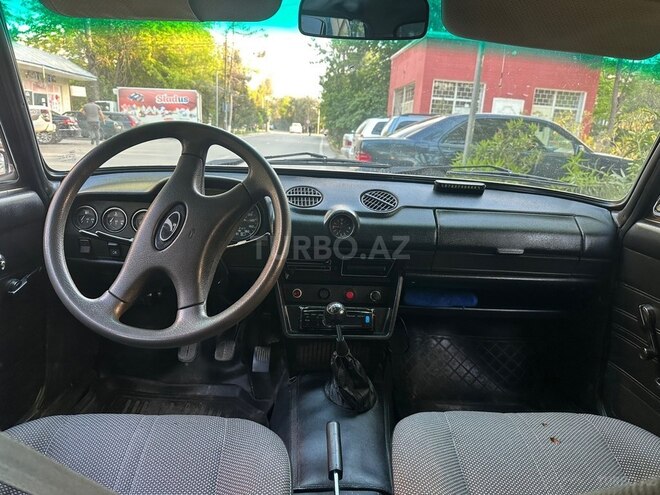 LADA (VAZ) 2106-9