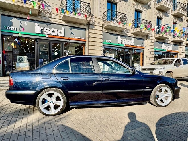 BMW 525-4