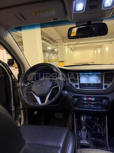 Hyundai Tucson-11