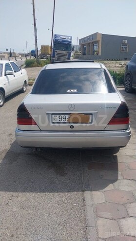 Mercedes C 200-3