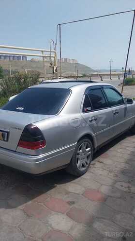 Mercedes C 200-4