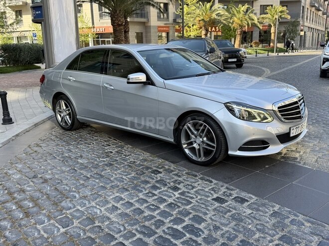 Mercedes E 200 2013, 220,097 km - 2.1 l - Bakı