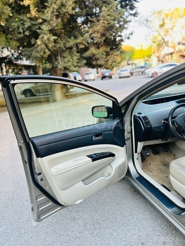 Toyota Prius-9