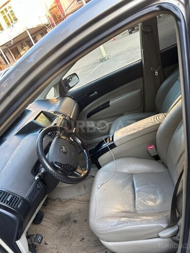 Toyota Prius-8