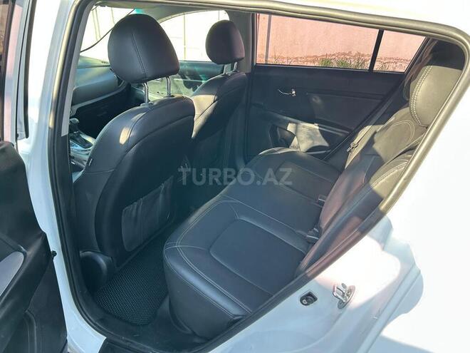 Kia Sportage-8