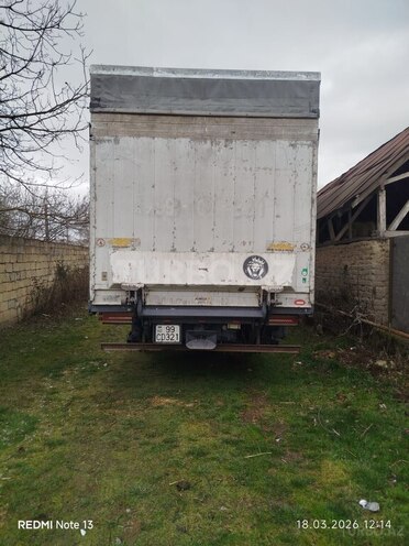 Mercedes Atego 1218-4