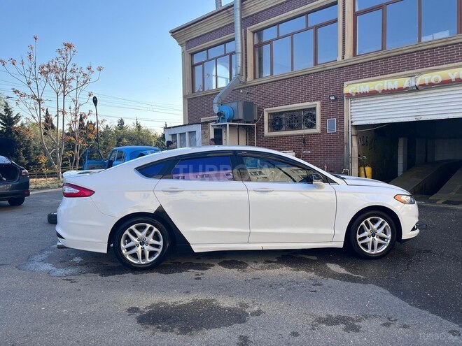 Ford Fusion (North America)-3