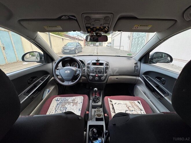 Kia Ceed SW-8