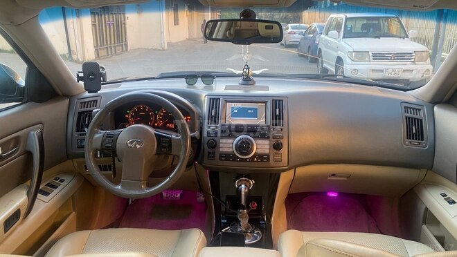 Infiniti FX35-15