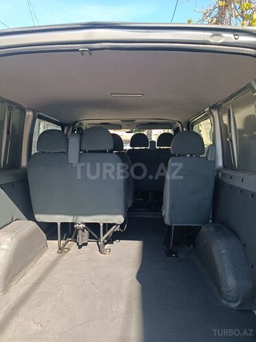Ford Transit-7