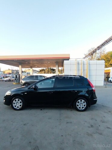 Hyundai i30-4