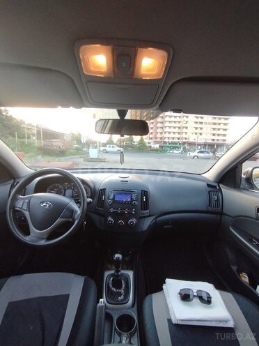 Hyundai i30-8