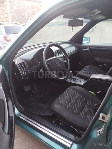 Mercedes C 200-4