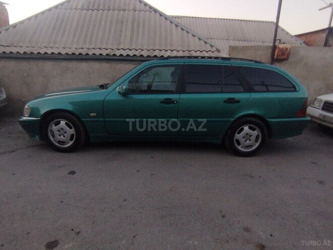 Mercedes C 200-2