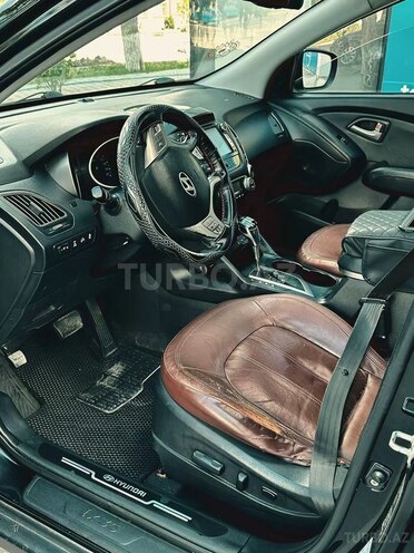Hyundai ix35-8