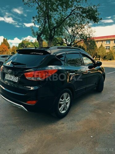 Hyundai ix35-4