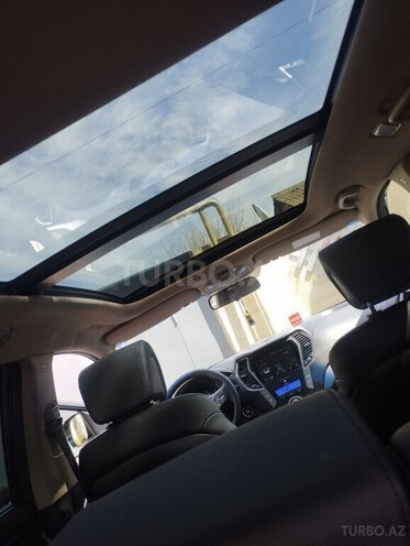 Hyundai Santa Fe-7