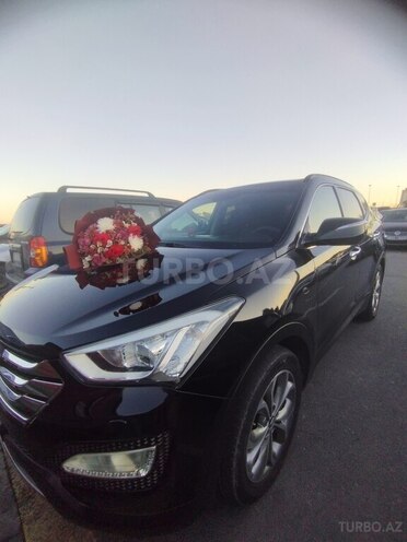 Hyundai Santa Fe-13