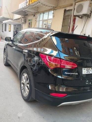 Hyundai Santa Fe-15