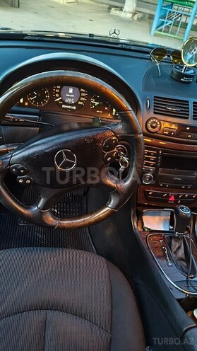 Mercedes E 220-4