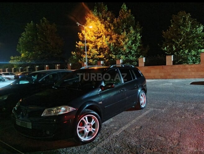 Renault Megane-8