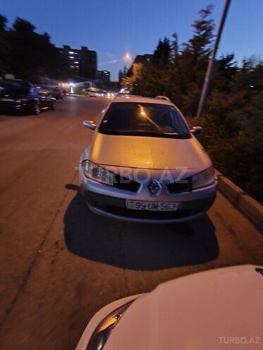 Renault Megane-1