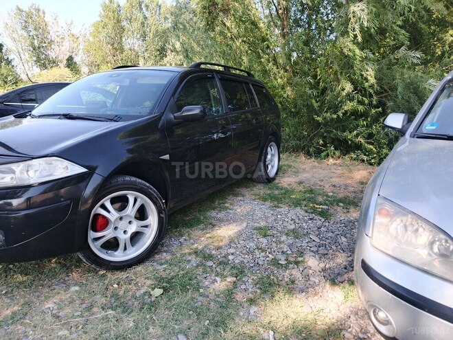 Renault Megane-14