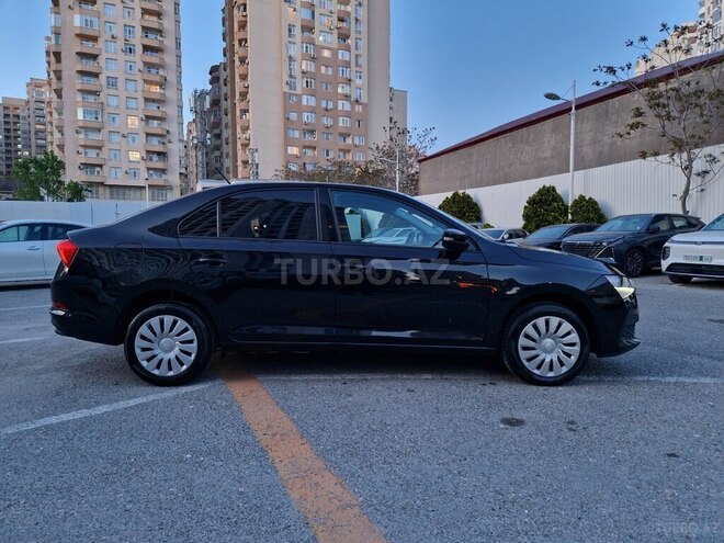 Skoda Rapid-8