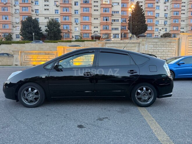 Toyota Prius-6