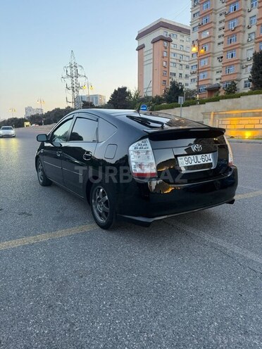 Toyota Prius-9