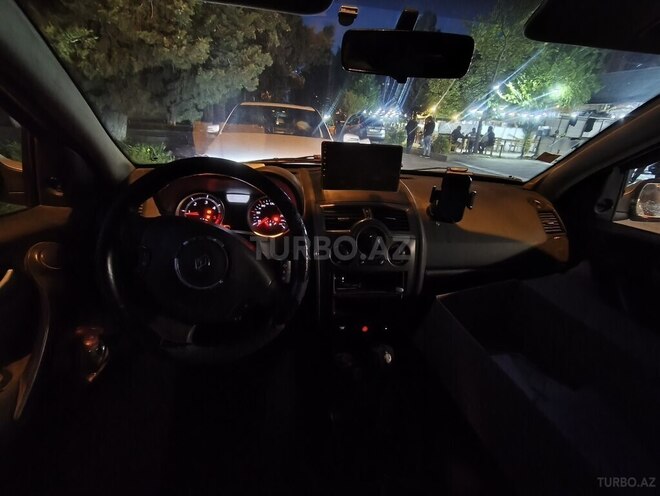 Renault Megane-3