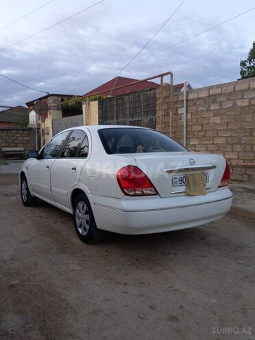 Nissan Sunny-4