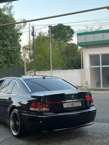 BMW 745-4